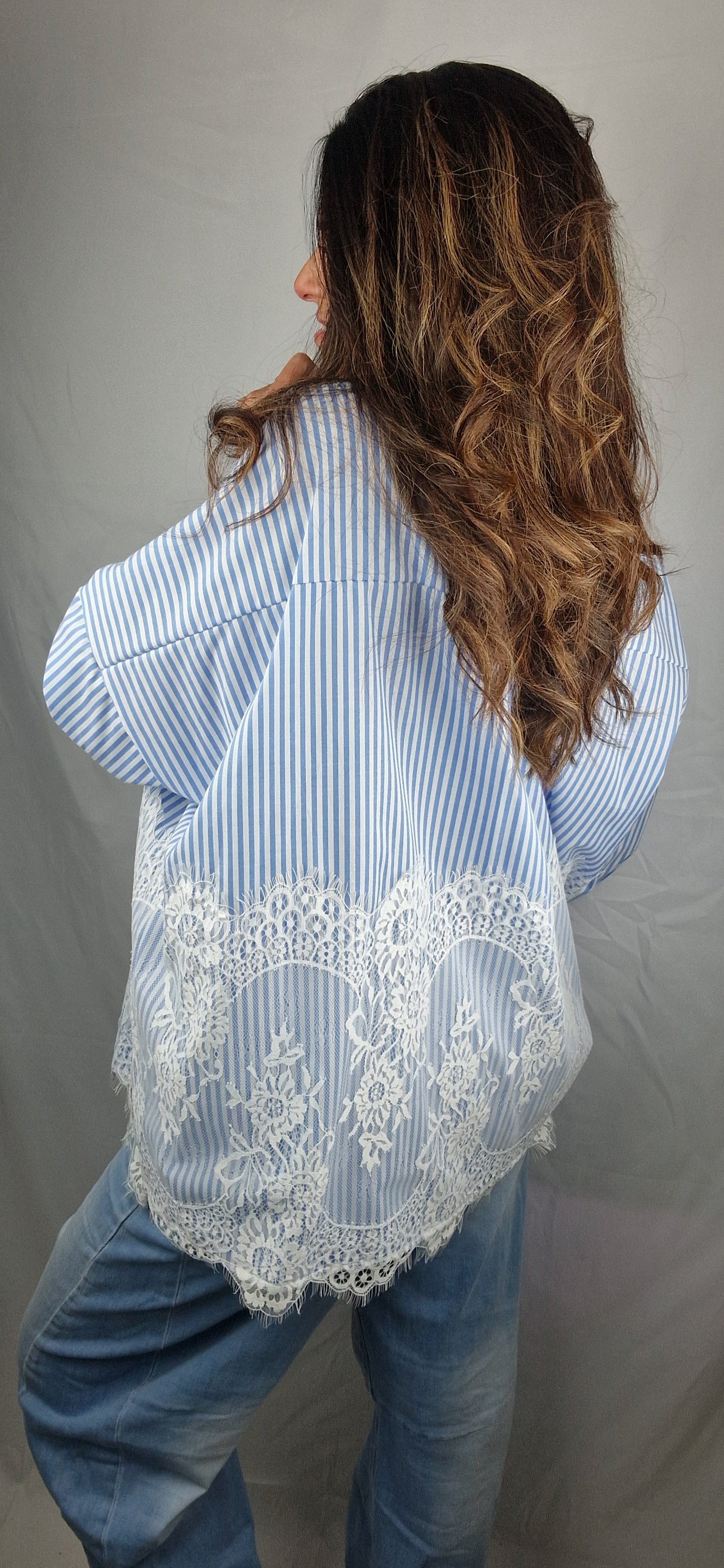 Chemise rayée pour femme, dentelle blanche, taille oversize