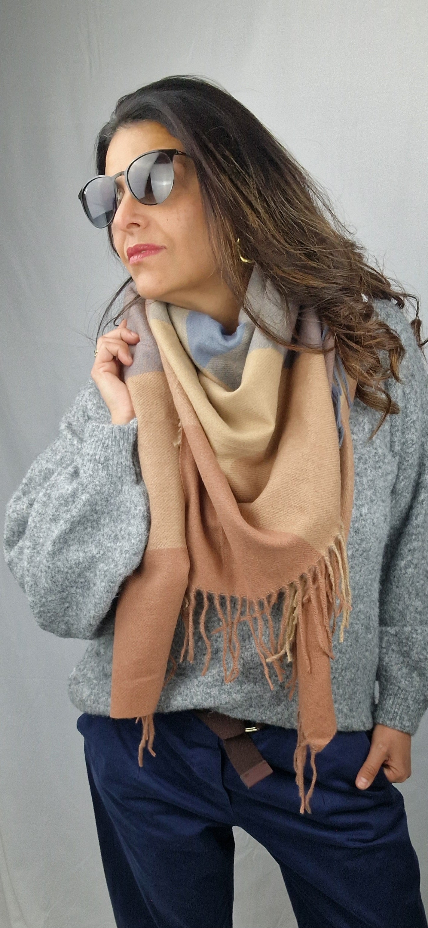 BLAKE Étole carré taupe