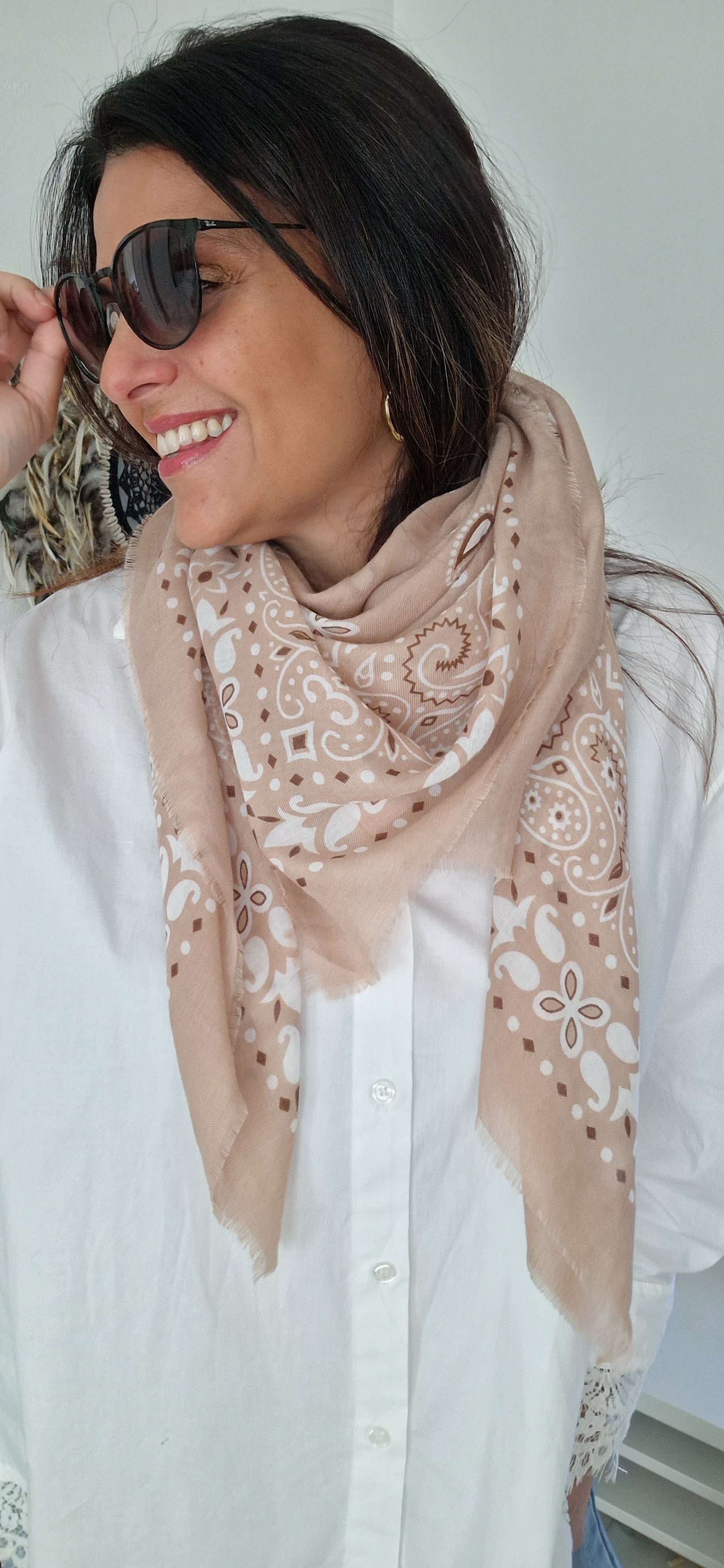 Bandana beige pour femme idéale printemps