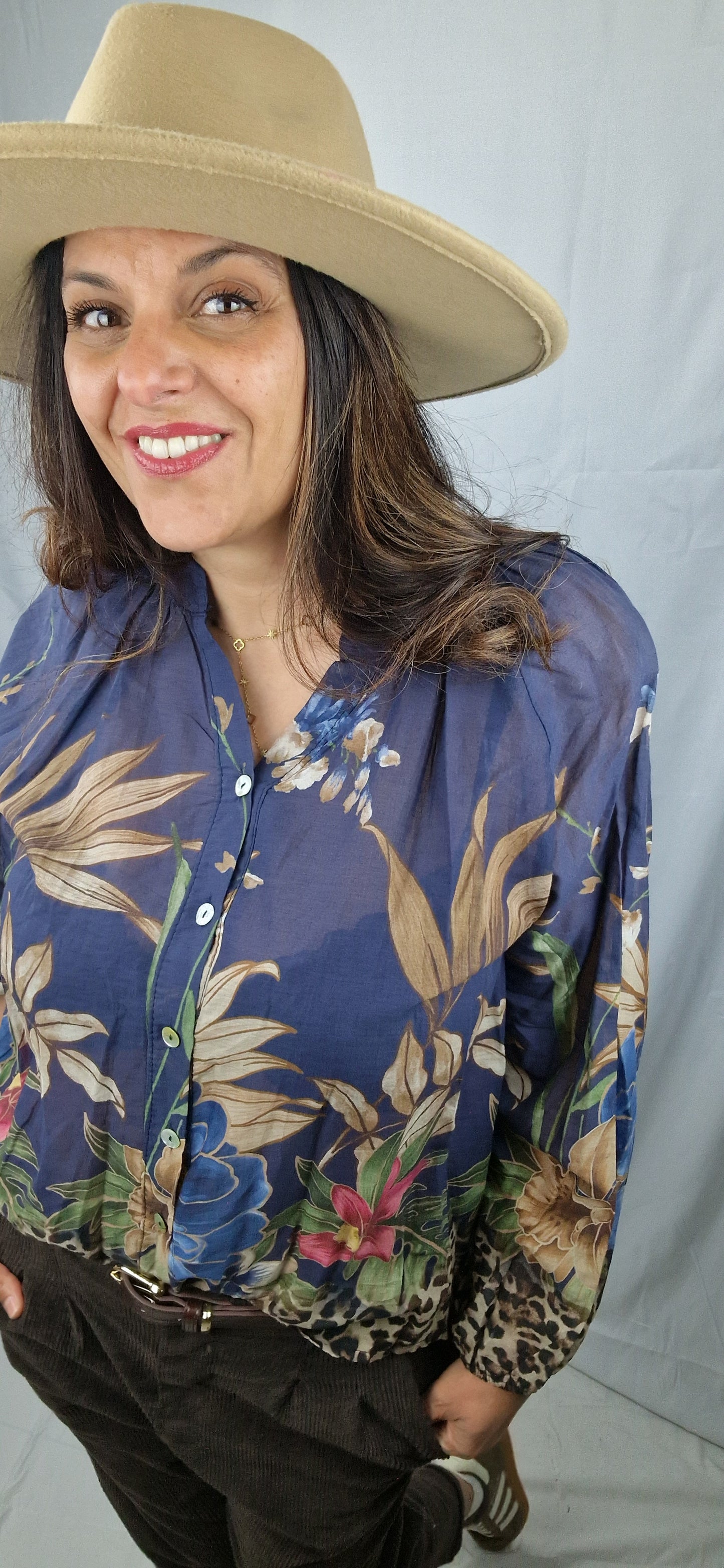 Blouse voile de coton coloris marine pour femme 