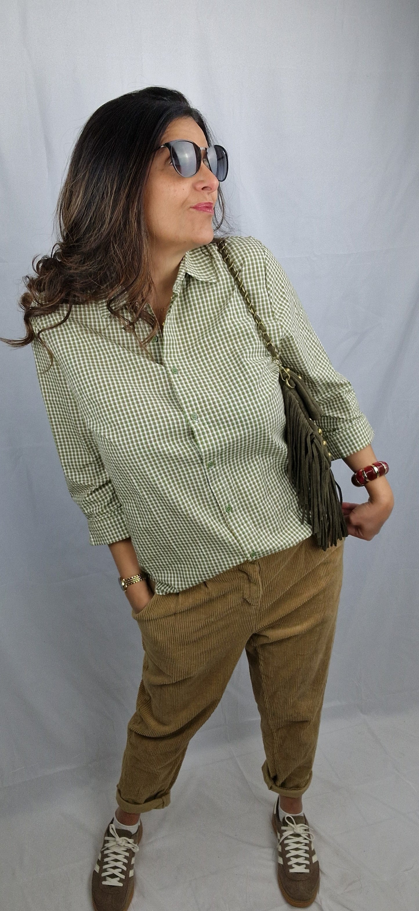 Chemise kaki coupe décontracté pour femme