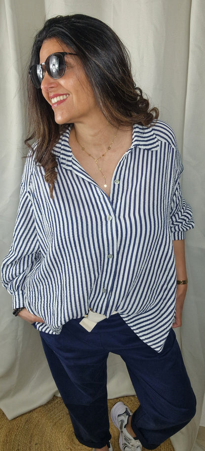 Chemise bleu marine pour femme, matière gaze de coton 