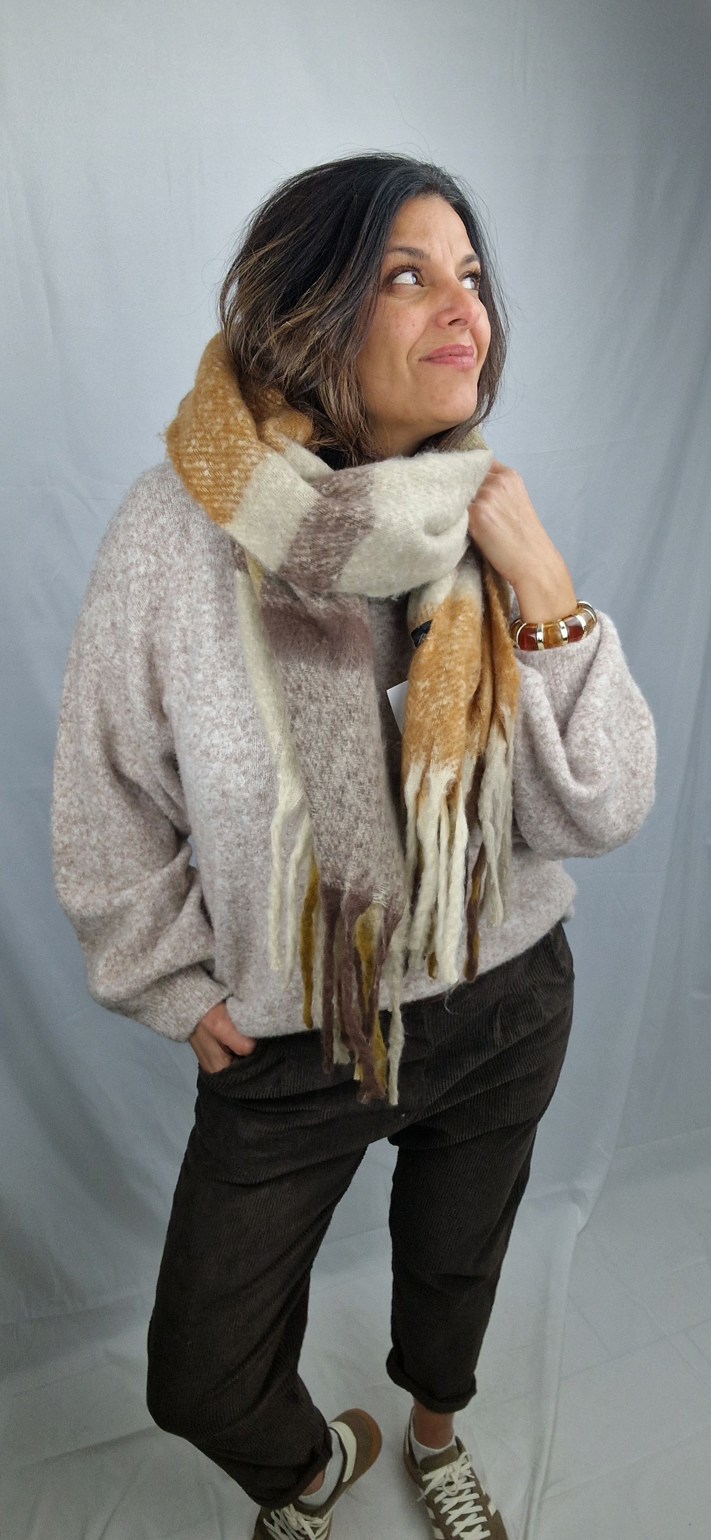 Pull chaud et confortable taupe pour femme