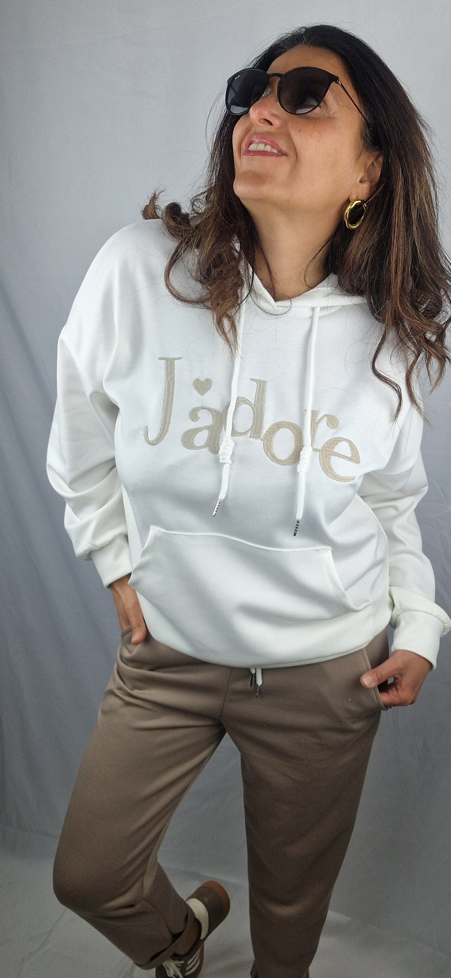 Sweat à capuche pour femme coloris blanc, j adore