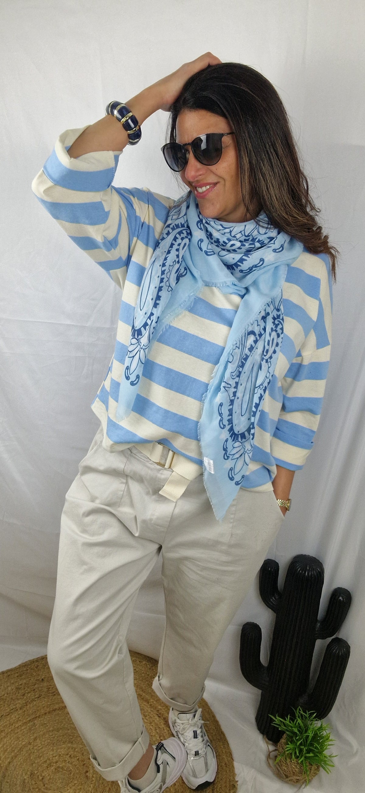 Top femme rayée  bleu et beige en coton col rond