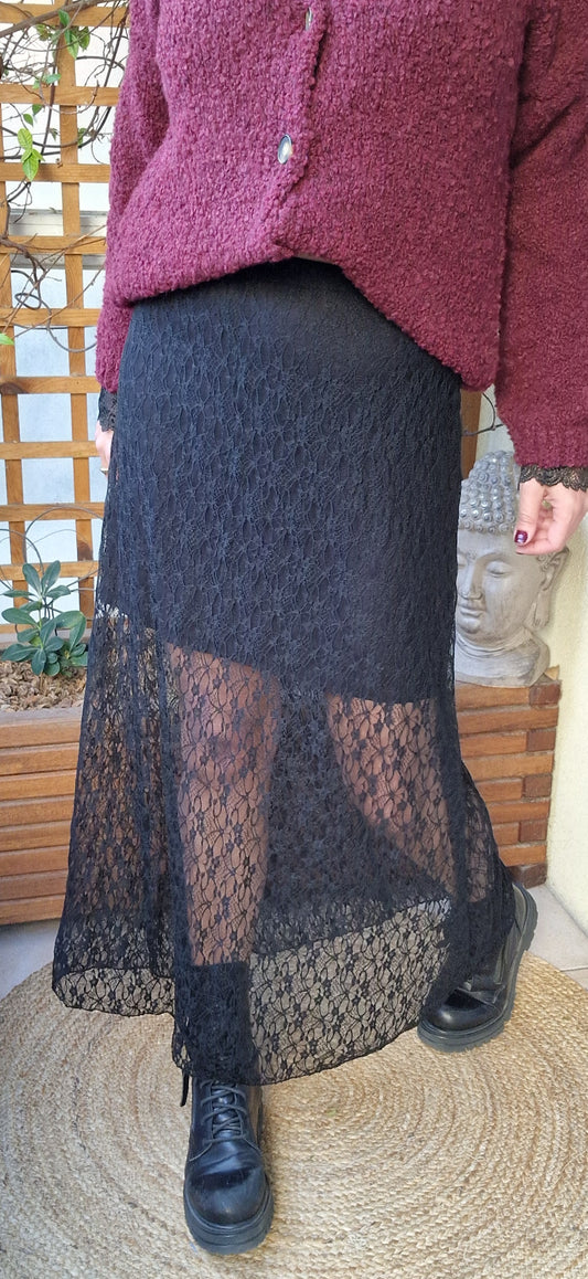 Jupe longue noire en dentelle, 90 cm avec jupon Mydone Rage