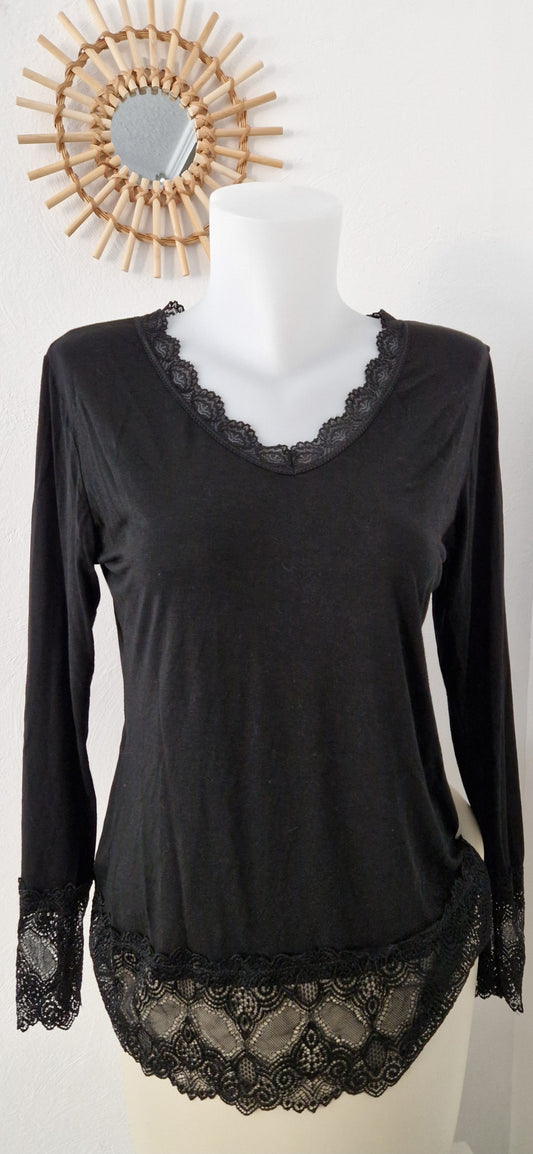 SUBTIL Dentelle Noir